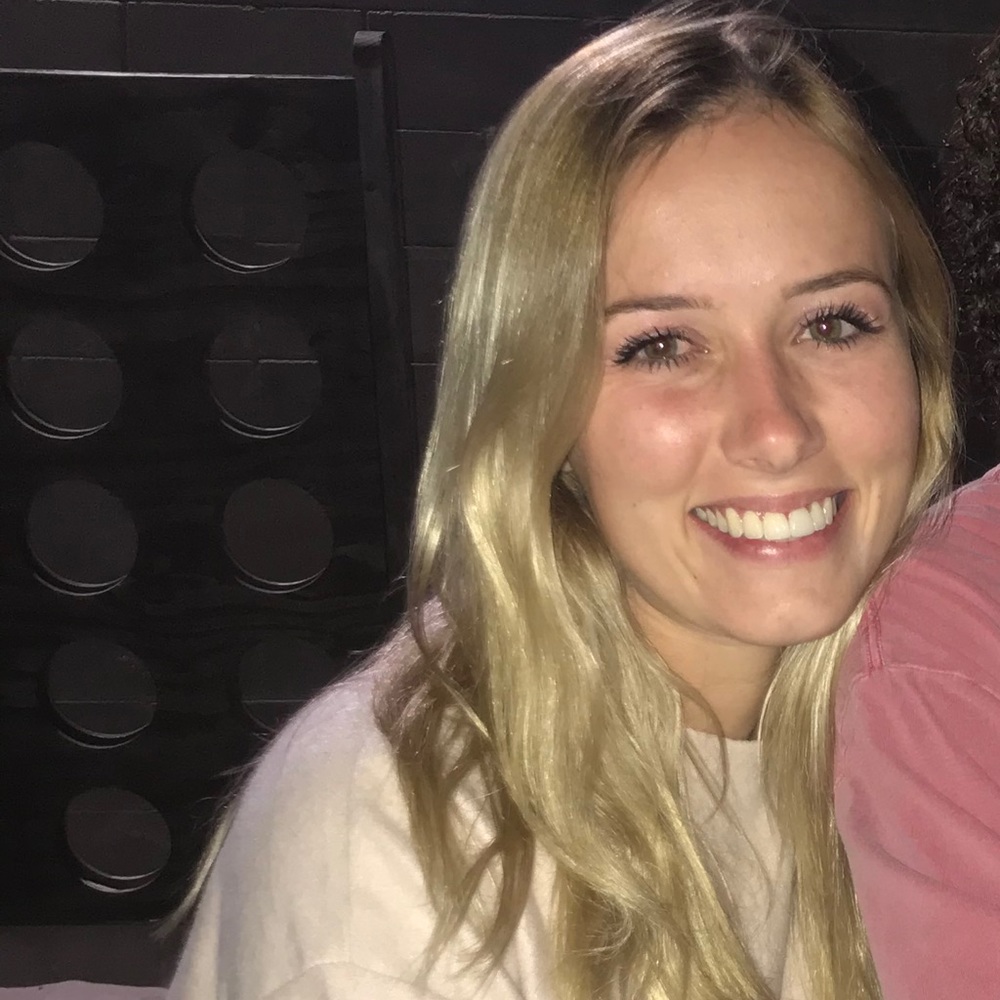 Meet your Posher, Natalie